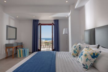 Mar n Mar Crown Hotel and Suites galeri fotoğrafı