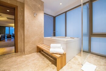 Crowne Plaza Kayseri