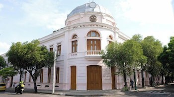 Hotel Casa Blanca