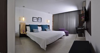 Hotel Casa Blanca