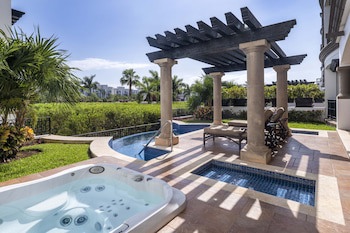 Grand Residences Riviera Cancun - All Inclusive