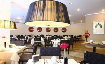 Ferraretto Guaruja Hotel