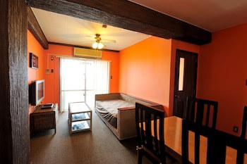 Royal Hotel