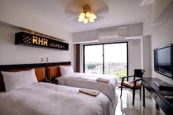 Royal Hotel