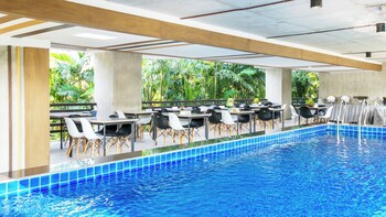 B2 Sea View Pattaya Boutique & Budget Hotel