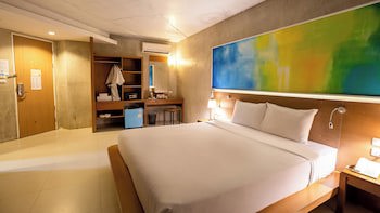 B2 Sea View Pattaya Boutique & Budget Hotel