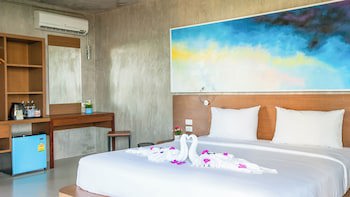 B2 Sea View Pattaya Boutique & Budget Hotel