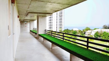B2 Sea View Pattaya Boutique & Budget Hotel