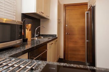 Sybaris Residences