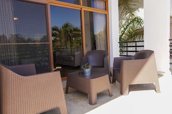 Sybaris Residences