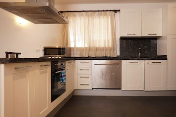 Sybaris Residences
