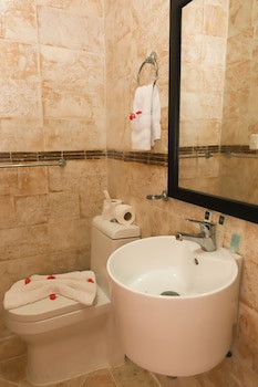 Sybaris Residences