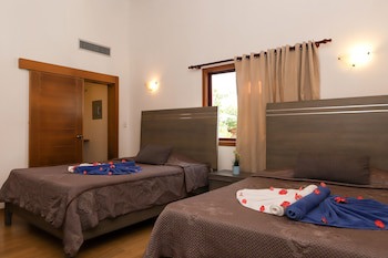 Sybaris Residences