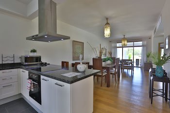 Sybaris Residences