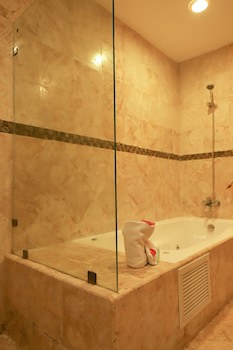 Sybaris Residences