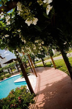Sybaris Residences