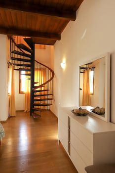 Sybaris Residences