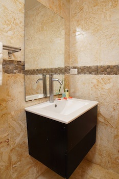 Sybaris Residences