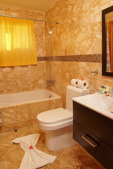 Sybaris Residences