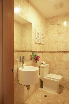 Sybaris Residences