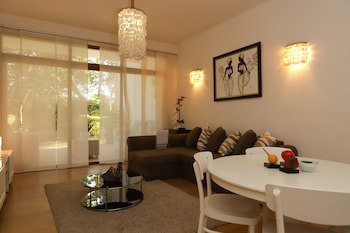 Sybaris Residences