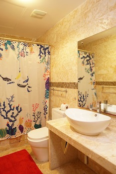 Sybaris Residences
