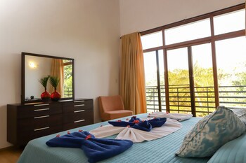 Sybaris Residences