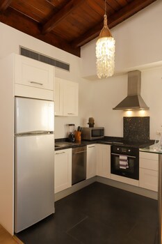 Sybaris Residences