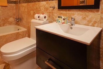 Sybaris Residences