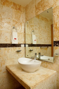 Sybaris Residences