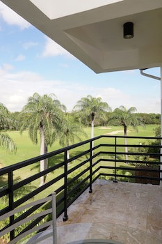 Sybaris Residences