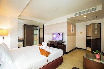 Flipper House Hotel