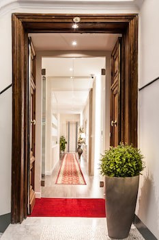 Relais de lOpera galeri fotoğrafı