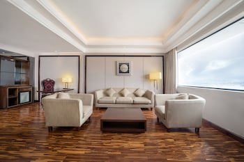 Swiss-Belhotel Harbour Bay