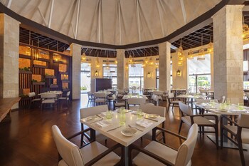 Hideaway At Royalton Blue Waters, An Autograph Collection All-Inclusive Resort - Adults Only