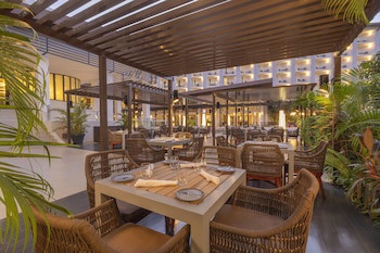 Hideaway At Royalton Blue Waters, An Autograph Collection All-Inclusive Resort - Adults Only