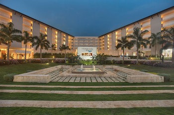 Hideaway At Royalton Blue Waters, An Autograph Collection All-Inclusive Resort - Adults Only