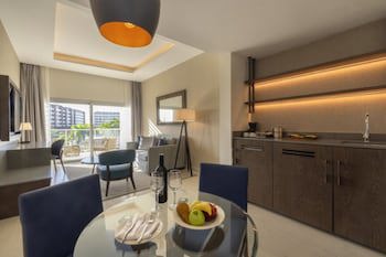 Hideaway At Royalton Blue Waters, An Autograph Collection All-Inclusive Resort - Adults Only