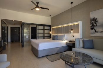 Hideaway At Royalton Blue Waters, An Autograph Collection All-Inclusive Resort - Adults Only