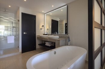 Hideaway At Royalton Blue Waters, An Autograph Collection All-Inclusive Resort - Adults Only