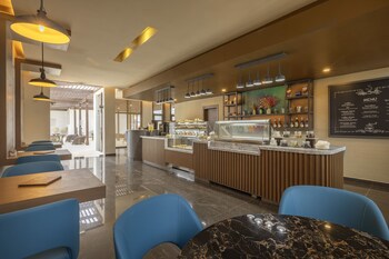 Hideaway At Royalton Blue Waters, An Autograph Collection All-Inclusive Resort - Adults Only