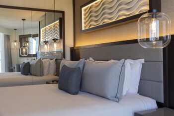 Hideaway At Royalton Blue Waters, An Autograph Collection All-Inclusive Resort - Adults Only