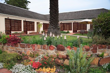 Eight Bells Mountain Inn