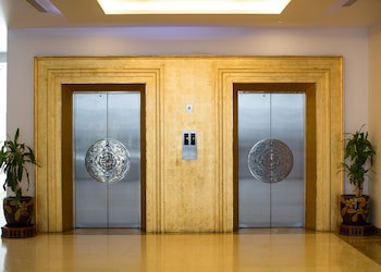 Aiyara Grand Hotel