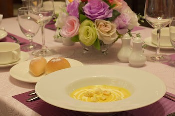 Aiyara Grand Hotel