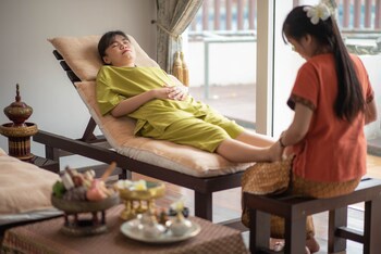 Aiyara Grand Hotel
