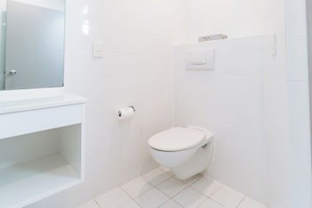 Aubyn Court Spa Motel