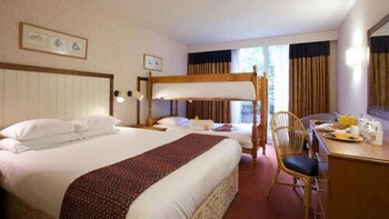 Marwell Hotel