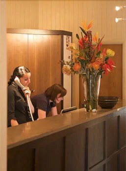 Marwell Hotel