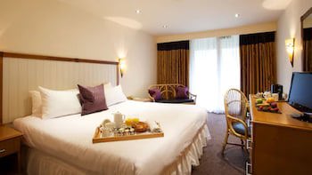 Marwell Hotel